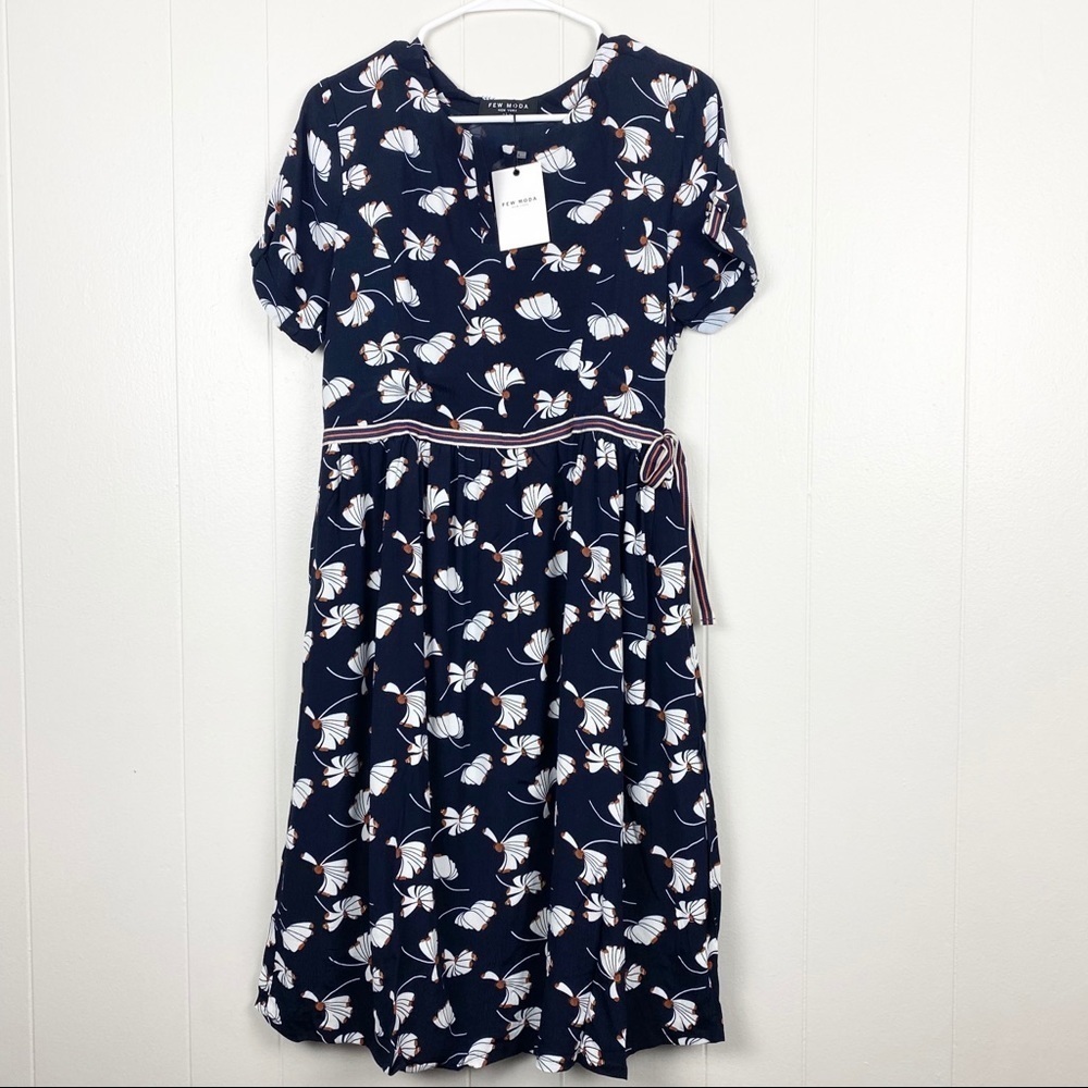 Revolve X Few Moda Navy Floral Short Sleeve Dress